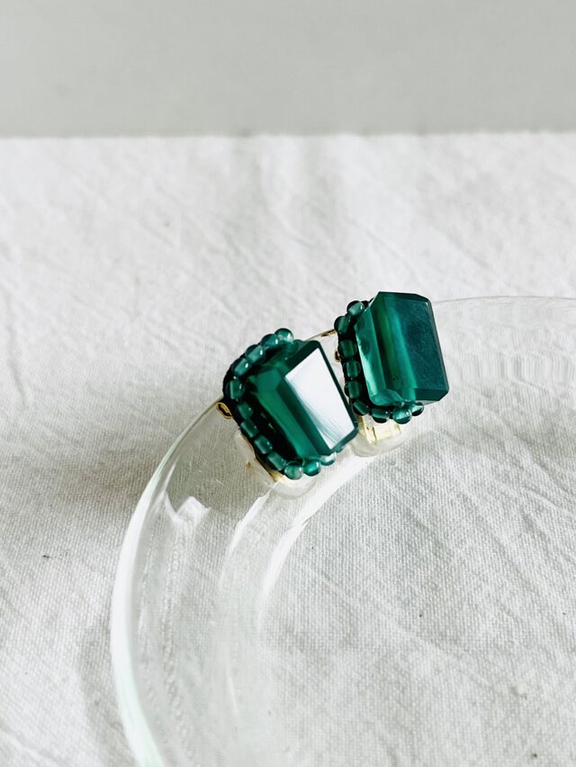 【天然石  グリーンオニキス×粒々グリーンオニキス】イヤリング