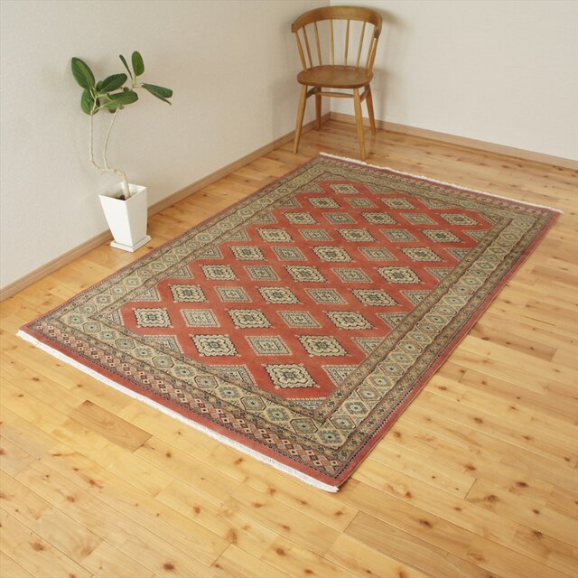 パキスタン絨毯 ラグ 206x142cm 軽くて畳める手織りラグ ピンク