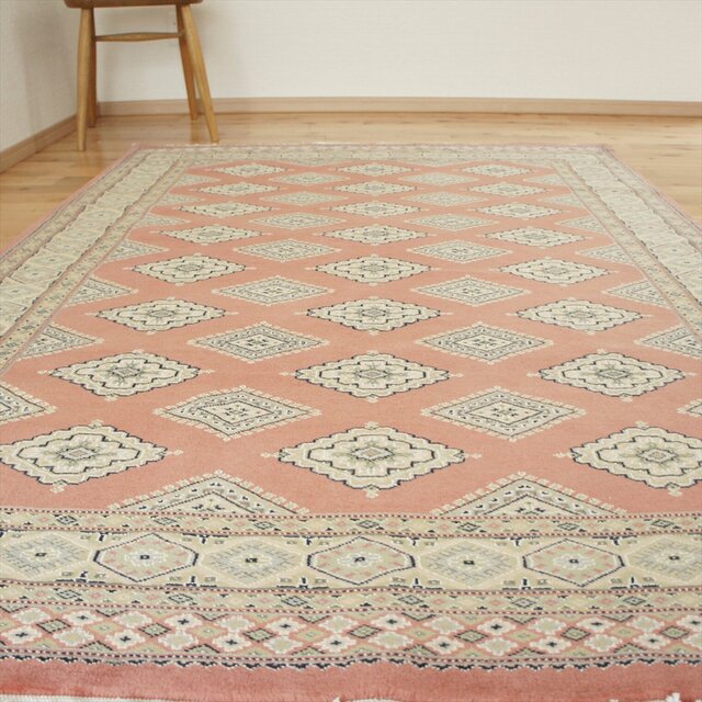 パキスタン絨毯 ラグ 206x142cm 軽くて畳める手織りラグ ピンク