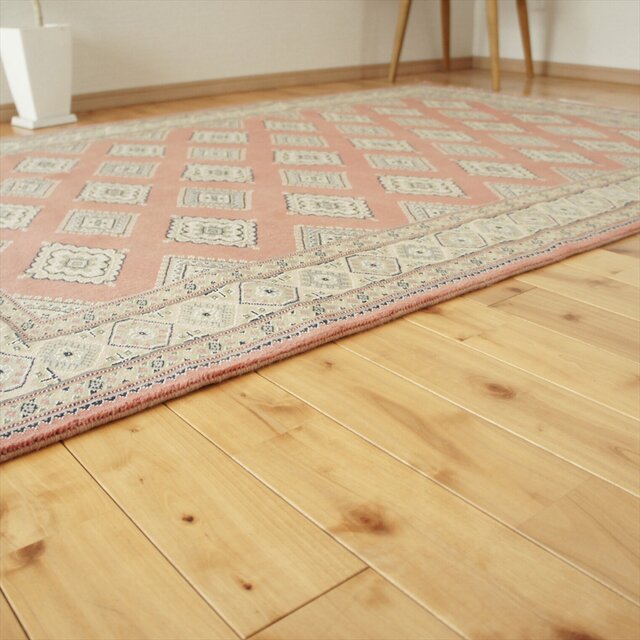 パキスタン絨毯 ラグ 206x142cm 軽くて畳める手織りラグ ピンク