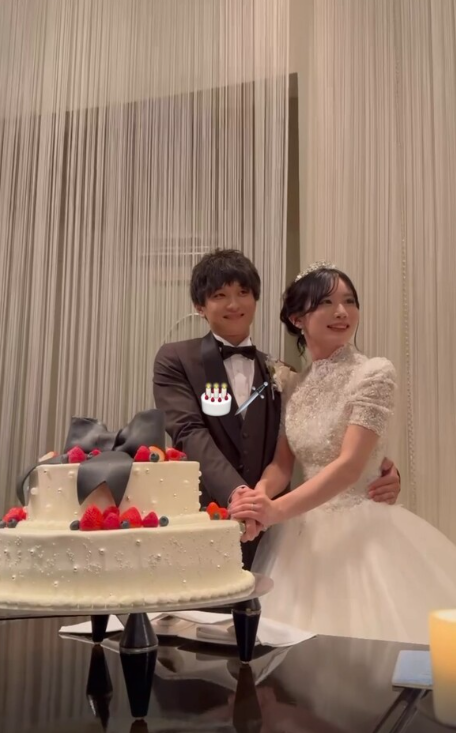 実例写真！ボレロのみ 半袖 ハイネック キラキラ光る刺繍 韓国風ドレス  