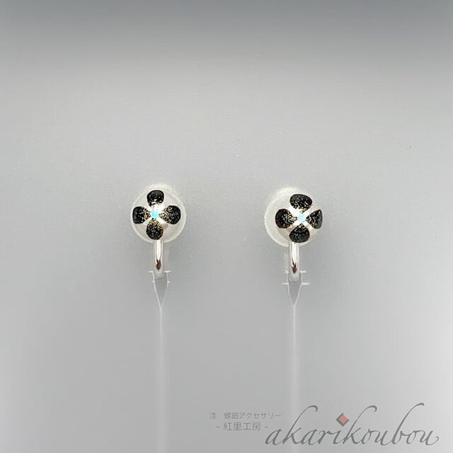 【sv925】パール漆イヤリング 黒漆 螺鈿 銀蒔絵 螺鈿アクセサリー