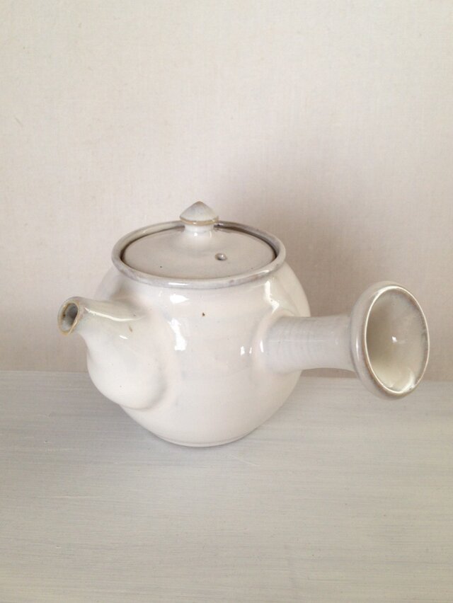 急須(アンティークホワイト) | iichi 日々の暮らしを心地よく