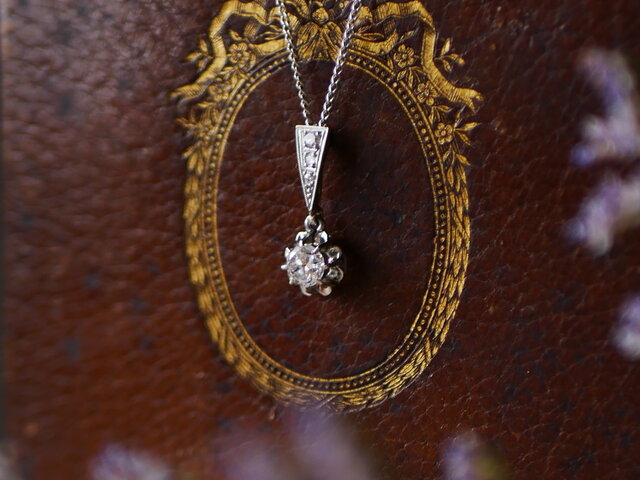 天然ダイヤモンドK18ペンダントフランスアンティークアンティーク