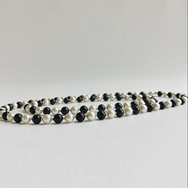 ガラスパールモノトーン2Wayネックレス/8mm約41cm+60cm/ブラック＆ホワイトクリーム/made in japan