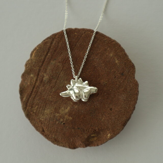 【Silver925】ステゴサウルスのネックレス