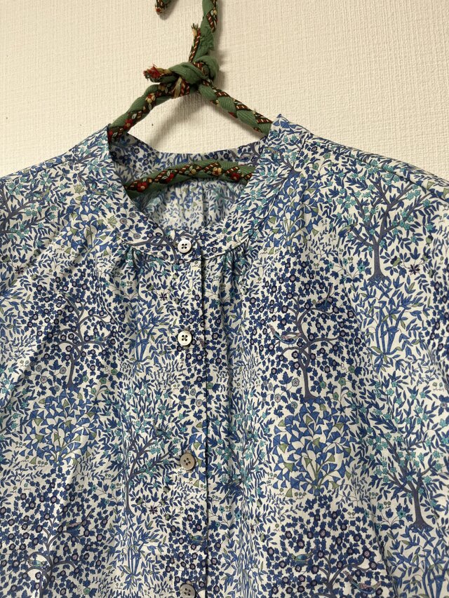 再販】毎日着られる大人服 フレンチスリーブブラウス リバティ