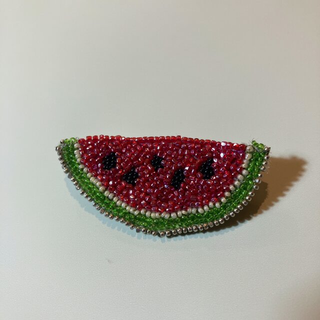 スイカのブローチ