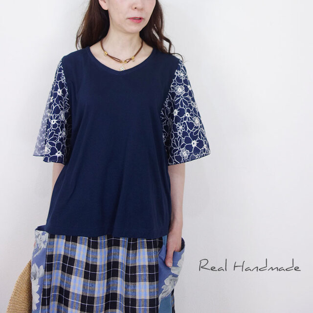 ラスト！[予約販売] ネイビー×花刺繍レースのひらり袖プル