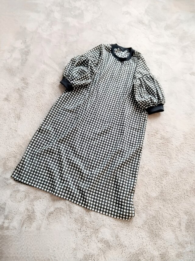 入手困難　MMormal No.10 ワンピース　ブラック　パプスリーブ 入手困難 MMormal No.10 ワンピース ブラック パプスリーブ