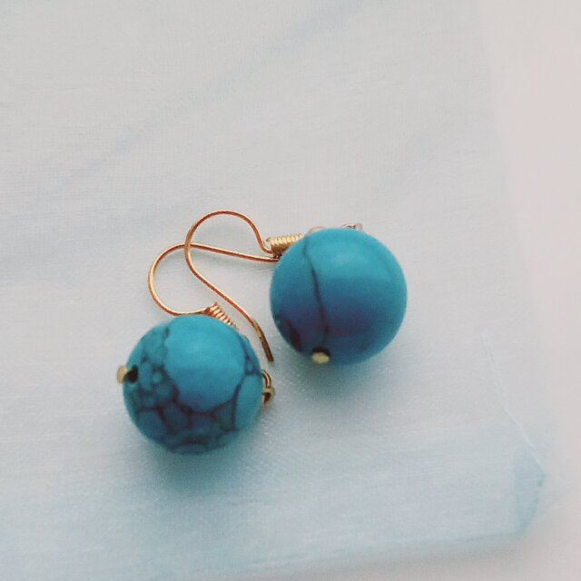 ターコイズ14ｍｍピアス