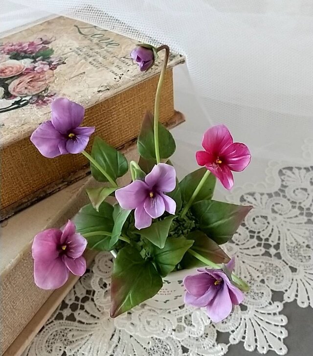 ☆粘土の花[スミレ咲く・ビンクパープル]☆ | iichi 日々の暮らしを
