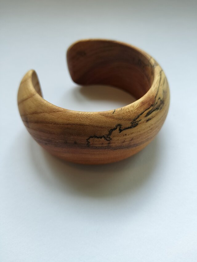 ウッドバングル　KE 02-OP　欅のスポルテッド