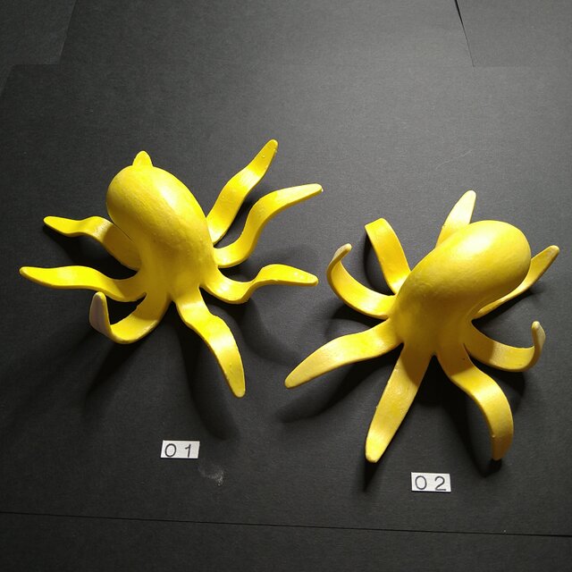 タコバナナ　01と02