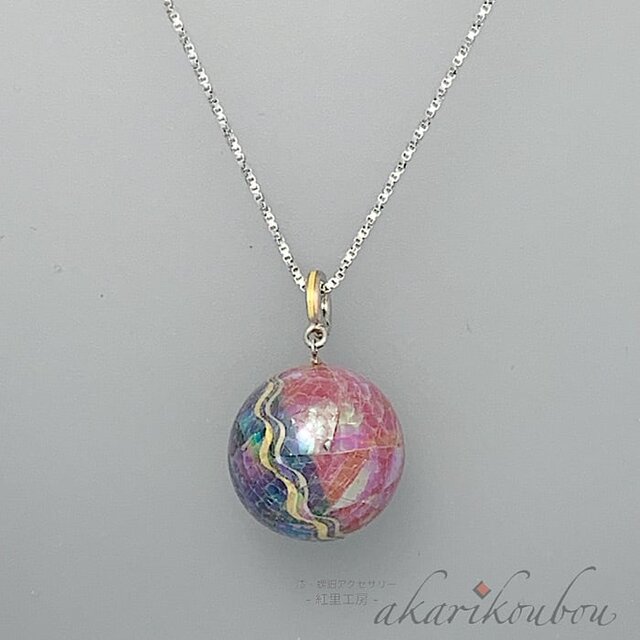 値下げ中 中国家具 漆塗り 金箔 ハンドペイント シノワズリ ジュエリーキャビネ 予約商品》【sv925】漆 螺鈿ペンダント 花透かし彫り 純金箔