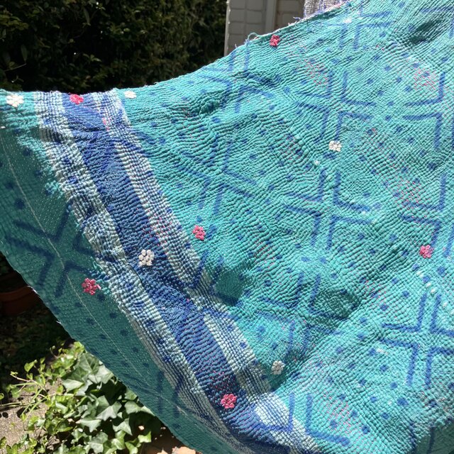 ブロックキルト 50 枚のフローラル プレカット 7 インチ ファブリック キルト