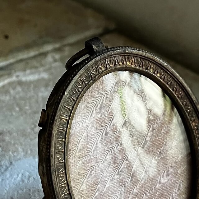 フランス アンティーク フォトフレーム 真鍮 | iichi 日々の暮らしを