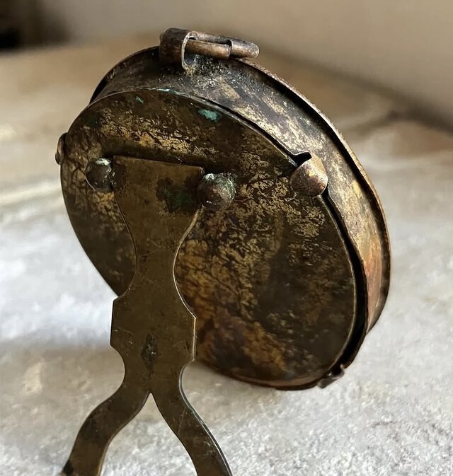 フランス アンティーク フォトフレーム 真鍮 | iichi 日々の暮らしを