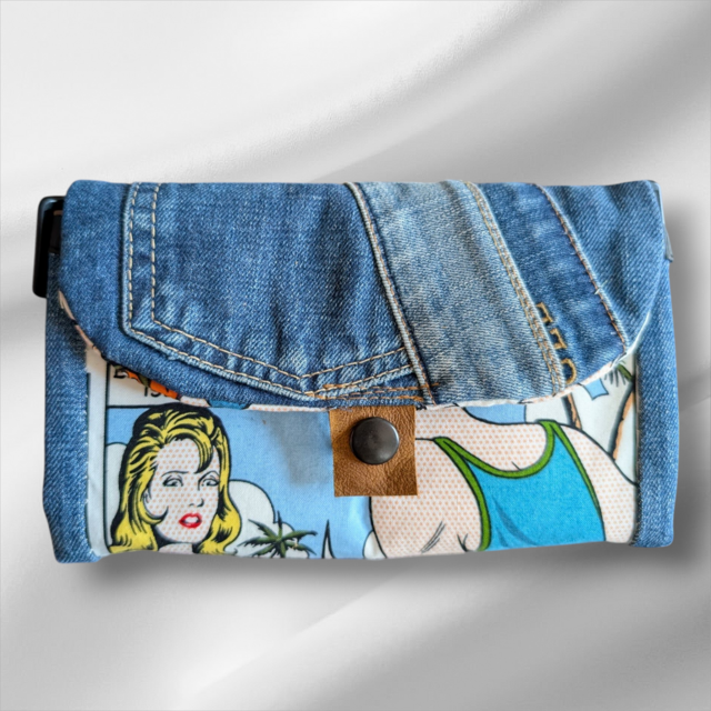 upcyclewallet デニムリメイク×アメコミ | iichi 日々の暮らしを