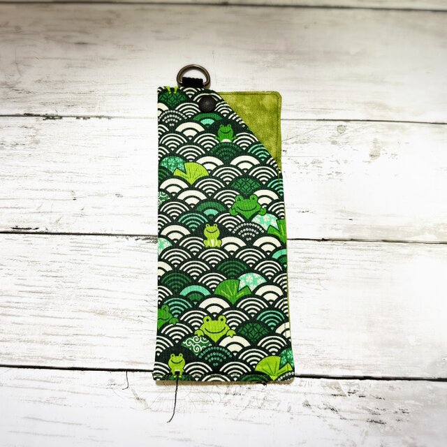 ソフトメガネケース　【和柄・青海波×蛙★緑】
