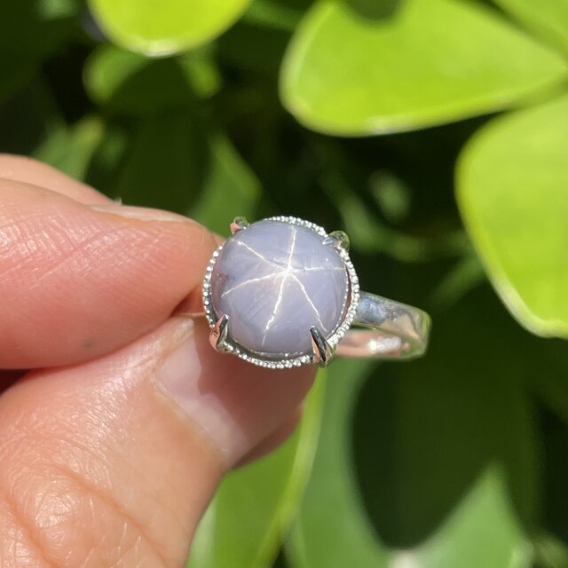 スターサファイア 9.6ct ラウンドカボション ミル爪 シルバーSV925