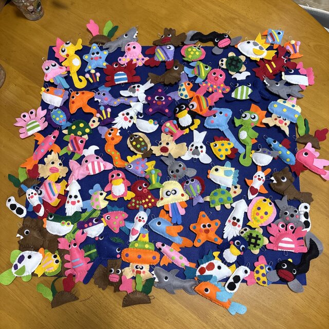 大漁！フェルトのお魚釣りセット100匹 大漁フェルトのお魚釣りセット100匹 | iichi 日々の暮らしを