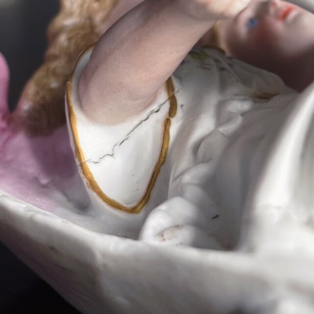 ベニティエ 聖水盤 二人 天使 ビスク ポリクローム 彩色 h24cm