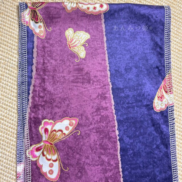 №3207 半衿　半襟　蝶　正絹 SOUBIEN 半襟 刺繍 振袖 半衿 成人式 白 オフホワイト 銀色