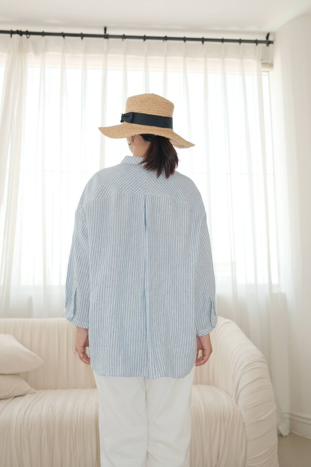 フランス風アンティークデザイン刺繍×ブルーストライプシャツ コットン 