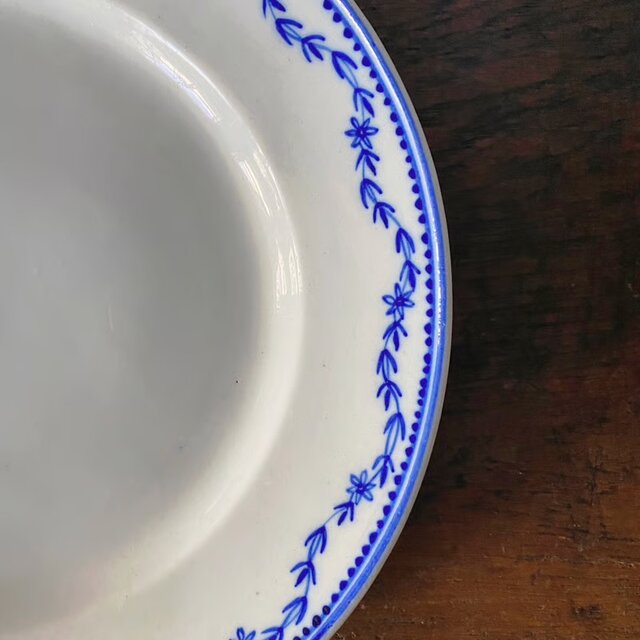 18世紀 tournai トゥルネー 軟質磁器 平皿 ギルランド 青 φ24.2cm