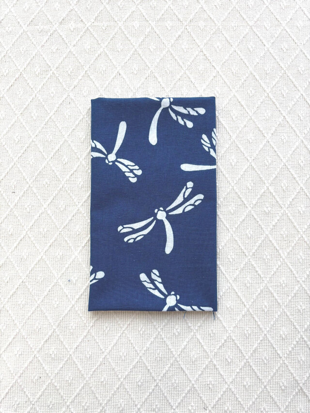 天然藍の型染め手拭い　蜻蛉
