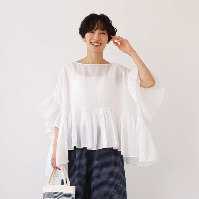 ふんわりエアリーポトップ プルオーバータイプ 麻100％　ブラウス　ホワイト　250709-1