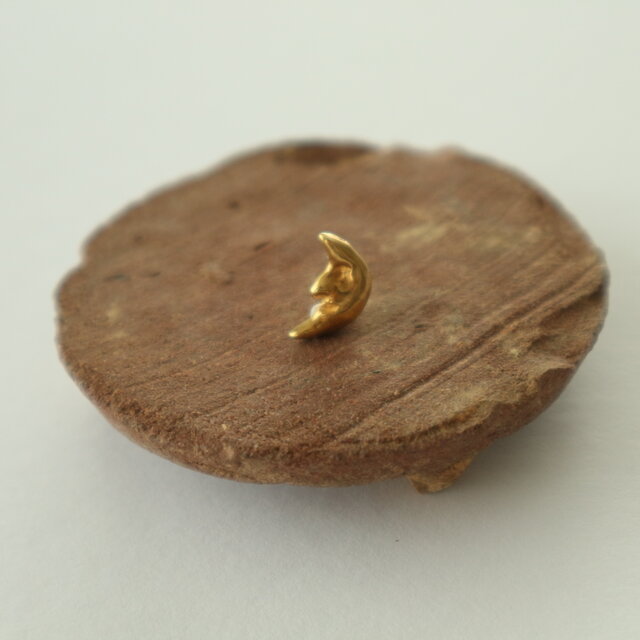 【片耳】Little moonのピアス