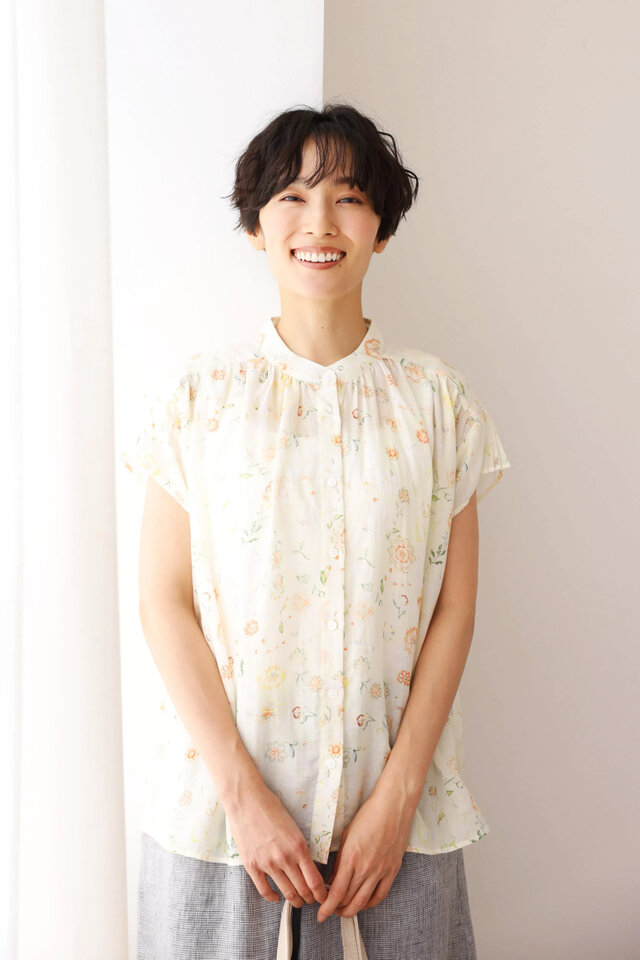 未使用 toi toi toi トイトイトイ リネンのブラウス ブラウス リネン レディース tシャツ 五分袖トップス ゆる