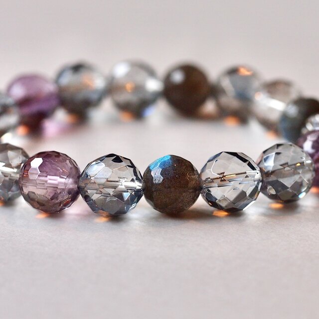 Sparkling Ⅱ　グレークォーツ／ブレスレット