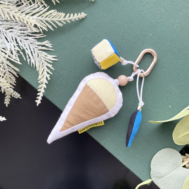 ピースワークチャーム アイス 009 (レモン)