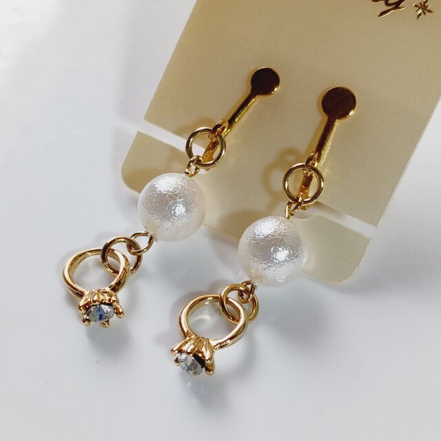 ミニリング付きイヤリング