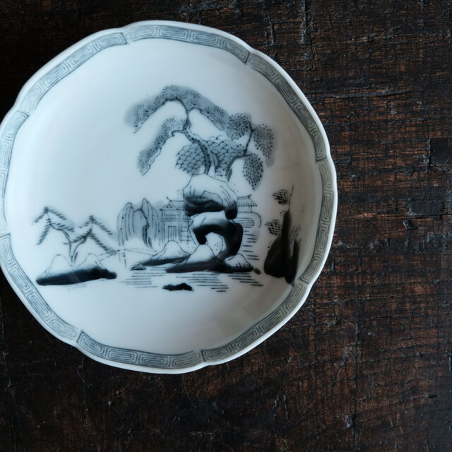 黒染付で素敵◇瀬戸焼 楼閣山水黒染付印判小皿 骨董・antiques 古民家