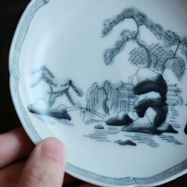 黒染付で素敵◇瀬戸焼 楼閣山水黒染付印判小皿 骨董・antiques 古民家