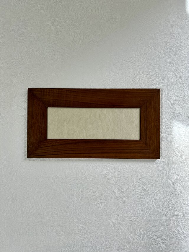 チーク無垢材を天然オイルで仕上げたフォトフレーム