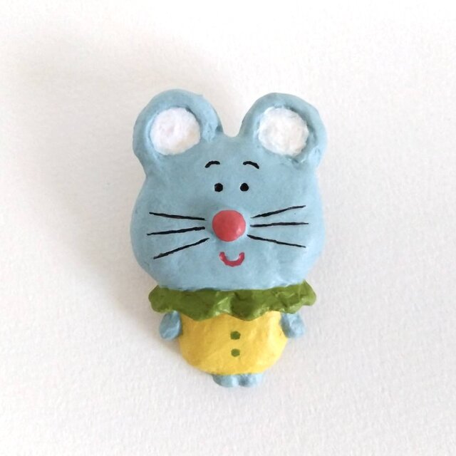 ブローチ　赤鼻のねずみ