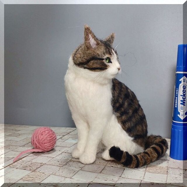 羊毛フェルト 猫 キジシロ猫さん ねこ ネコ 猫フィギュア | iichi 日々