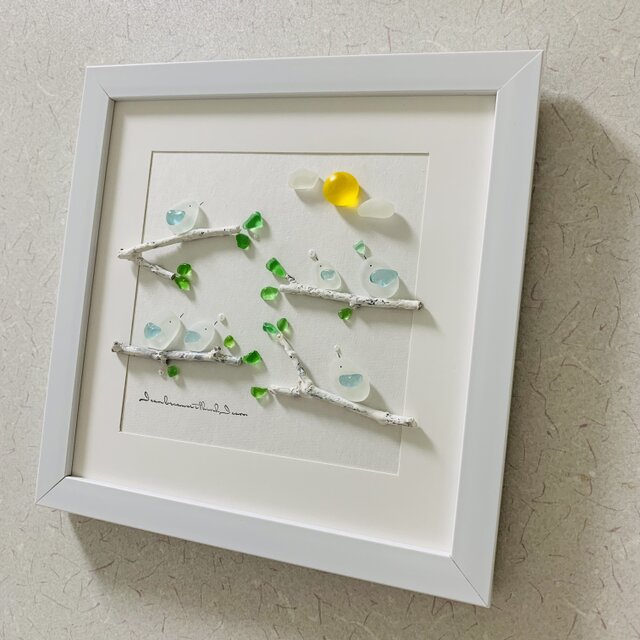 水辺の家と小鳥たち〜秋〜　シーグラス／天然石／フレーム／アート 水辺の家と小鳥たち〜秋〜 シーグラス／天然石／フレーム／アート