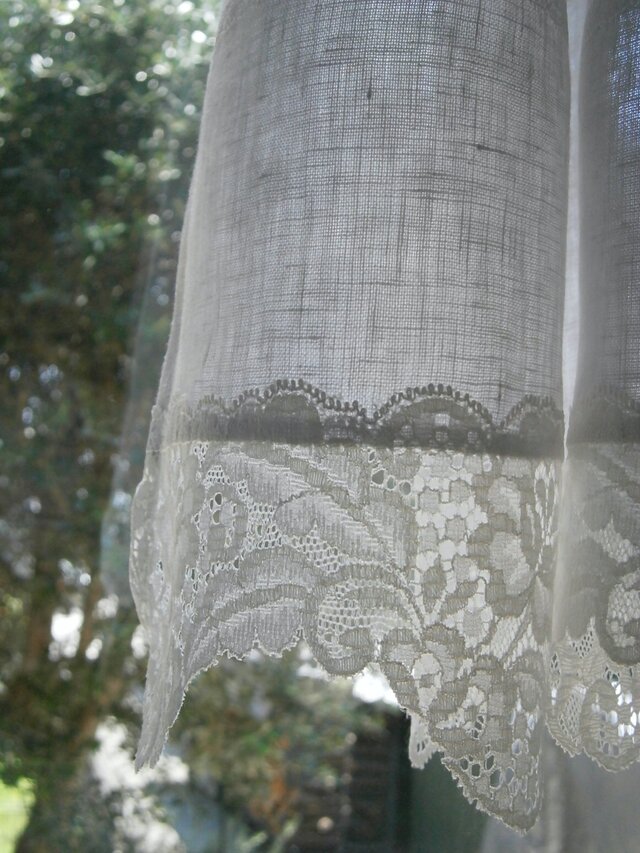 ScallopLace×linen caféstyle