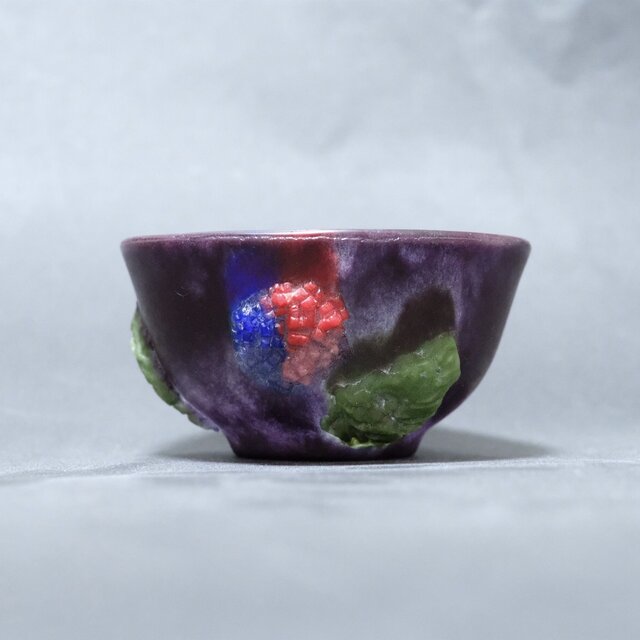 紫陽花 ぐい呑 パートドヴェール | iichi 日々の暮らしを心地よくする