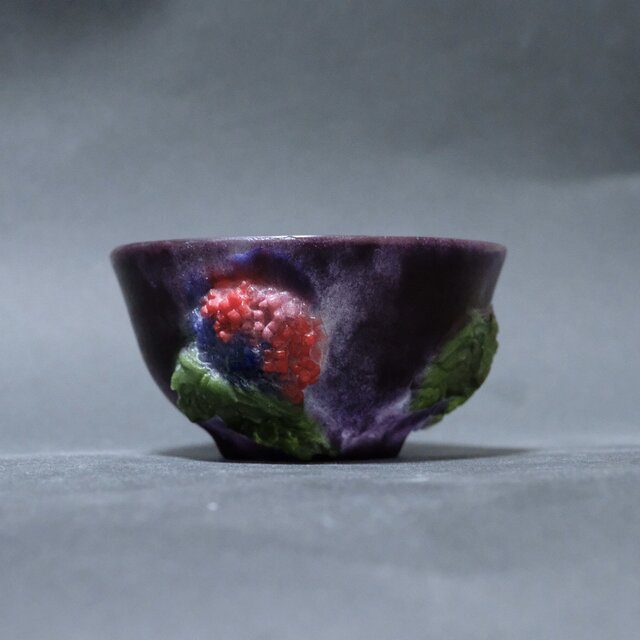 紫陽花 ぐい呑 パートドヴェール | iichi 日々の暮らしを心地よくする