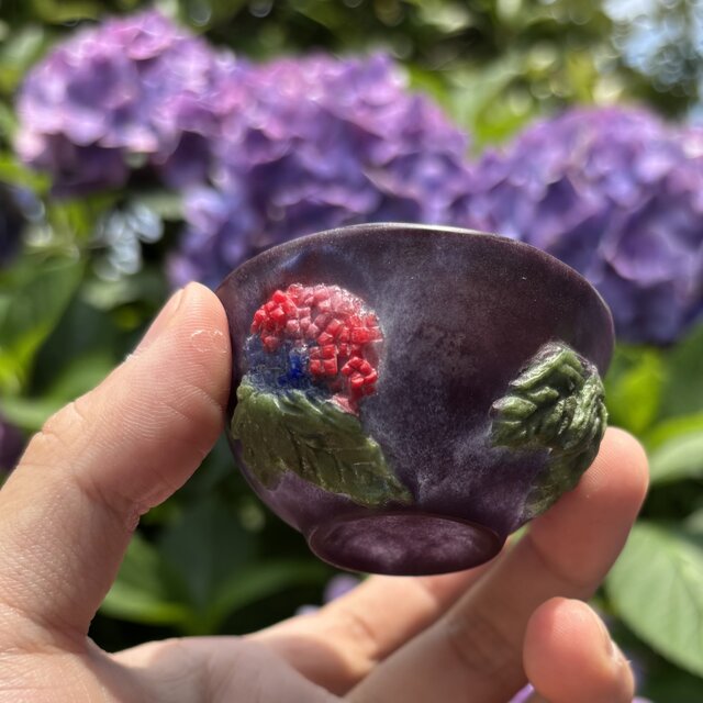 紫陽花 ぐい呑 パートドヴェール | iichi 日々の暮らしを心地よくする