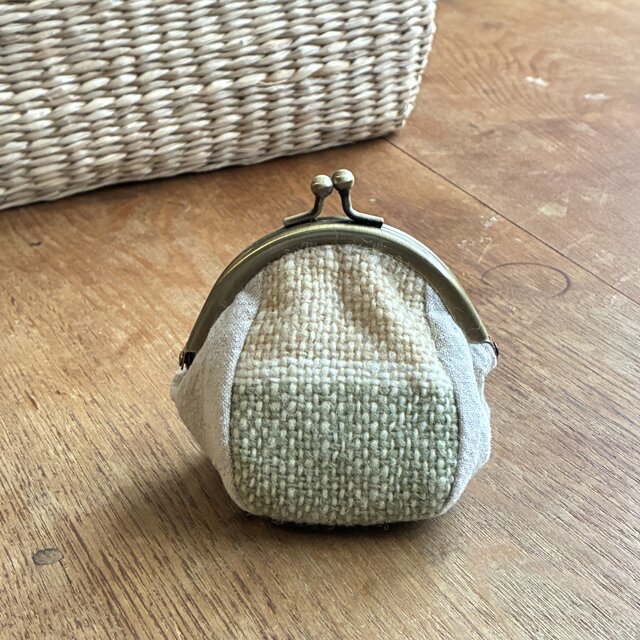 手紡ぎ糸のがま口ポーチ #002