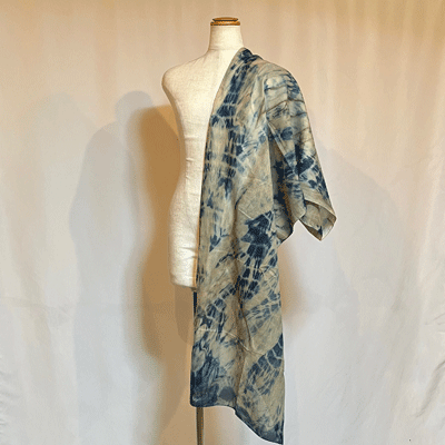 藍・柿渋重ね染めストールK25074