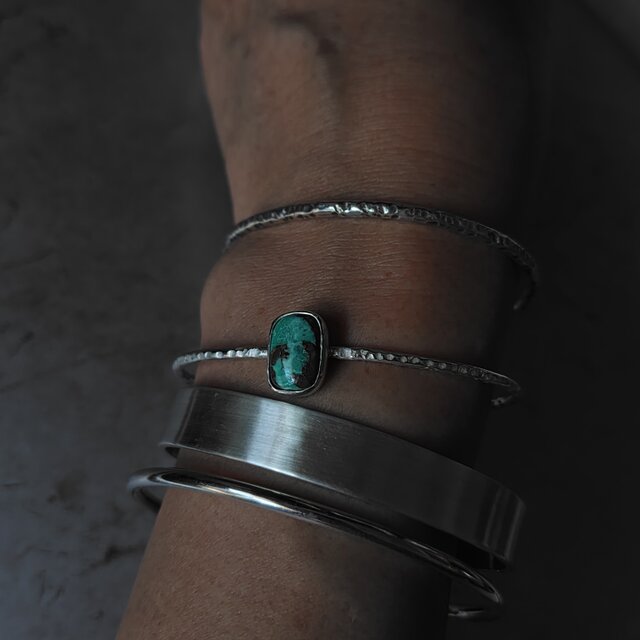 ターコイズシルバーバングル | iichi 日々の暮らしを心地よくする